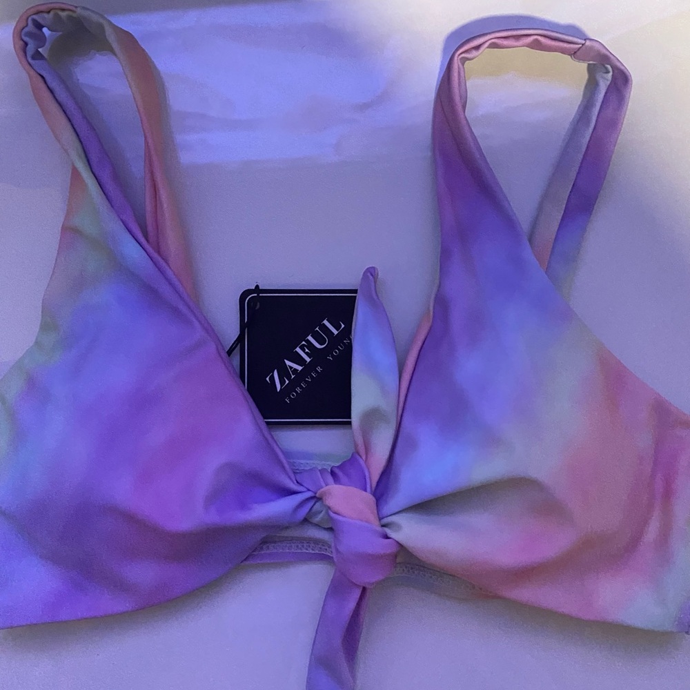 Zaful- NWT tie front cheeky bikini